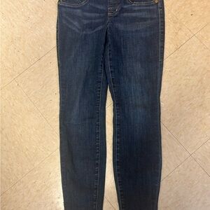 Rock & Republic Fever pull- on skinny jeans size 8